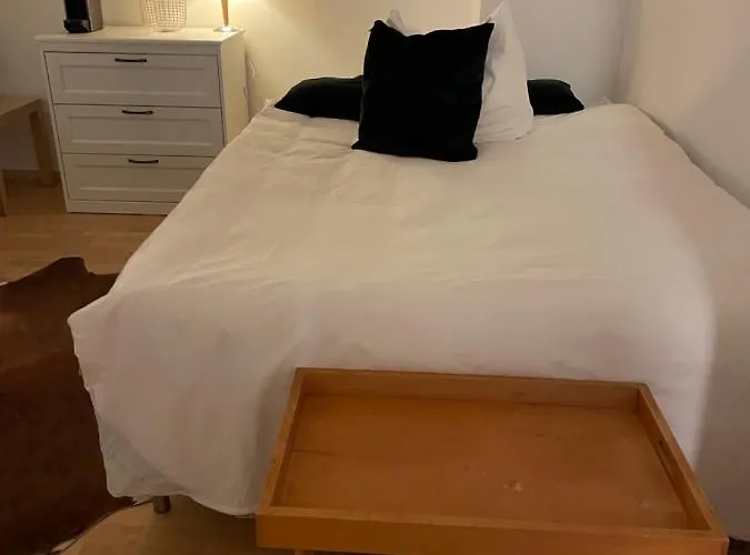 Privates Zimmer In Einem Gepflegten Bungalow